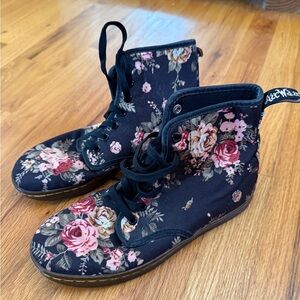 Dr Martens Shoreditch Black Floral Ankle or Combat Boots